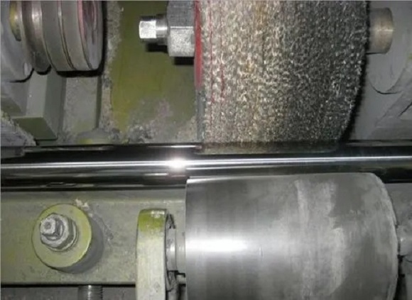 304jbo官网管为什么要抛光？