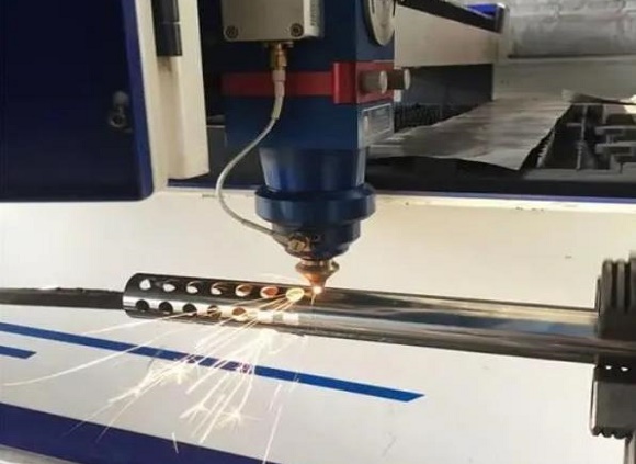 jbo官网家具管加工——开孔