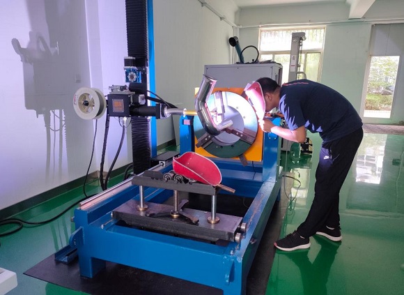 316jbo官网管氩弧焊接