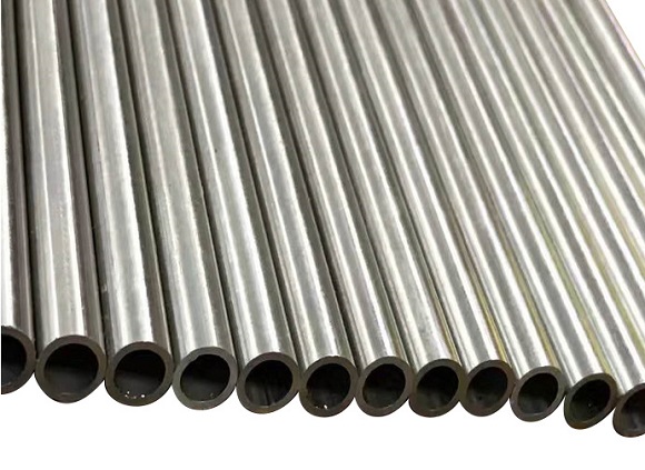 注意这几点,防止jbo官网制品管开裂