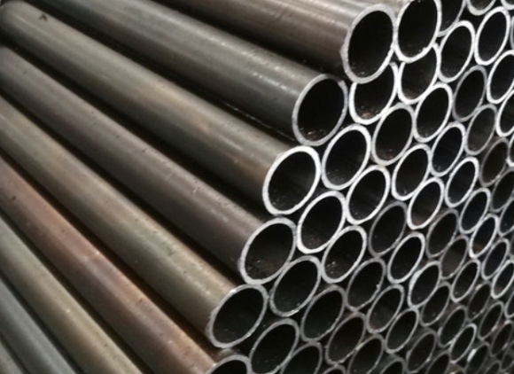 碳钢管和jbo官网管区别（二）