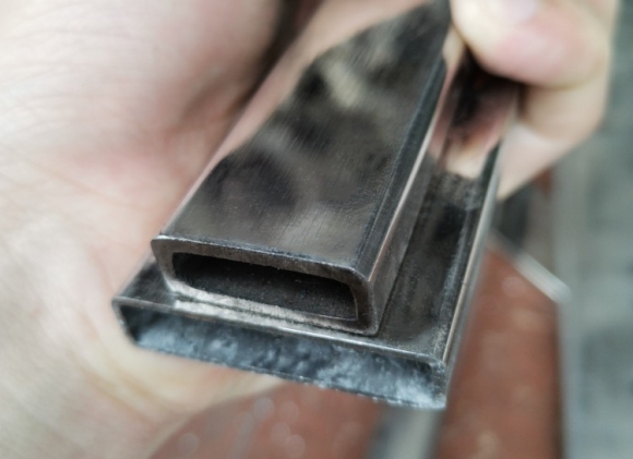 316L和304jbo官网管耐腐蚀性哪个好