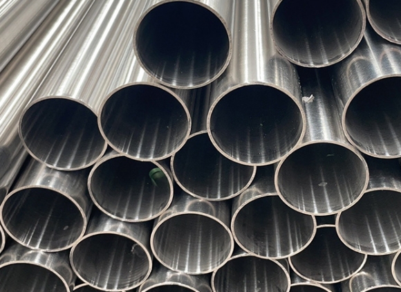 201jbo官网容易生锈吗